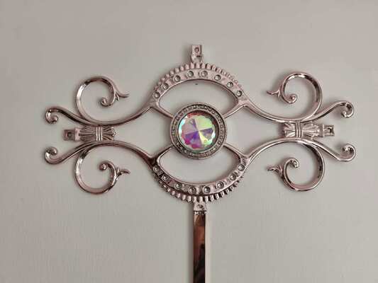 紫外線防止ジョージアバーグリッド 7*15mm 隔熱ガラスユニット (IGU) のプラスチック装飾パターン