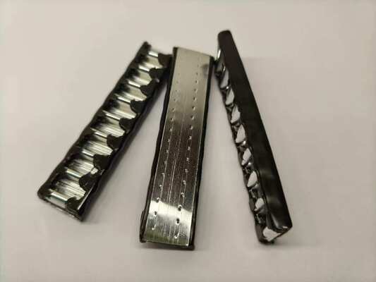 柔軟なブチル間隔剤 絶縁ガラスと窓ユニットの耐久性シール